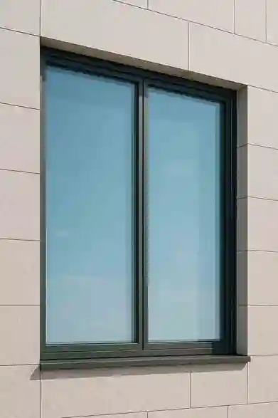 الواجهات الزجاجية